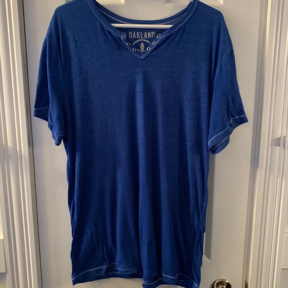 Oakland Men's Shirt - Picture 1 of 3